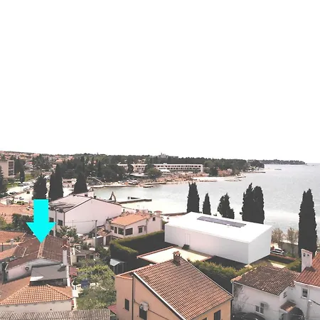 Stana A2+2 For 4 Persons With Balcony And Sea View Apartment Porec