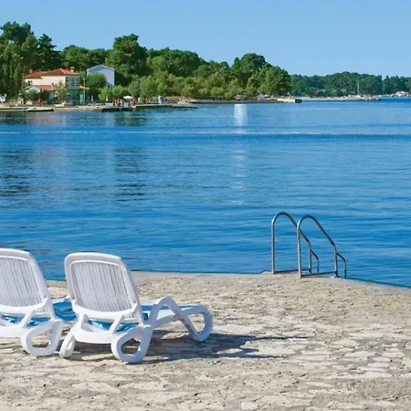 Stana A2+2 For 4 Persons With Balcony And Sea View Apartamento